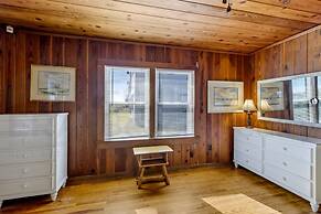 Charming Oceanfront Beach House by RedAwning