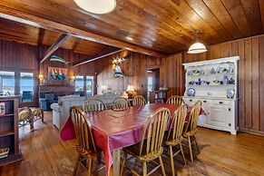 Charming Oceanfront Beach House by RedAwning