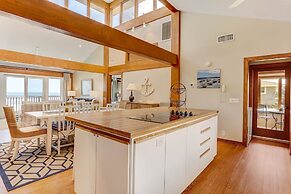 Oceanfront Pet Friendly Unit by RedAwning