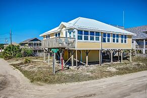 Rustic Ocean Front Cottage by RedAwning