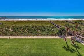 Amelia South 2 Bedroom Condo by RedAwning