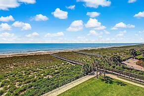 Striking Ocean View Condo with Private Walkway to the Beach by RedAwni