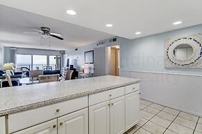 Striking Ocean View Condo with Private Walkway to the Beach by RedAwni