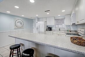 Striking Ocean View Condo with Private Walkway to the Beach by RedAwni