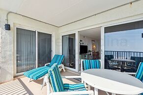 Tropical Theme Condo with Picturesque Atlantic View by RedAwning