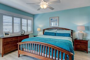 Kid Friendly Condo with Stunning View of the Atlantic by RedAwning