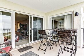 Recently Renovated Ocean Front Condo by RedAwning