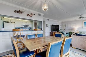 Modern Condo with Amazing Ocean Front Views by RedAwning