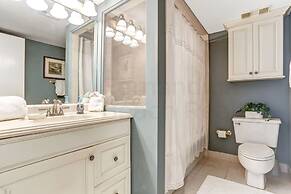 Spacious Condo Just Steps from the Atlantic by RedAwning