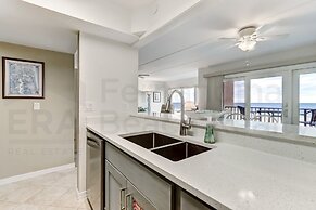 Beautifully Decorated Condo with Magnificent View of Atlantic by RedAw