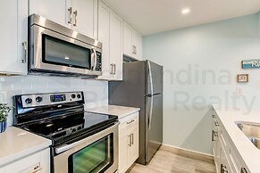 Rustic Theme Condo with Scenic Ocean View by RedAwning