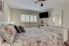 Tropical Condo with Spectacular Ocean Sunrises Views by RedAwning