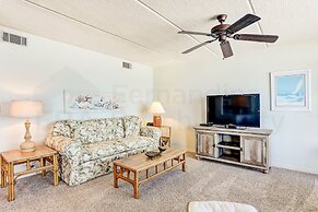 Coastal Condo with Ocean Viewing Pleasure by RedAwning