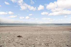 Amelia South H6 by RedAwning