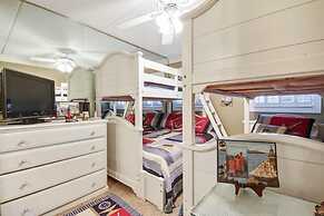 Amelia South H6 by RedAwning