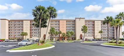 Amelia South H6 by RedAwning