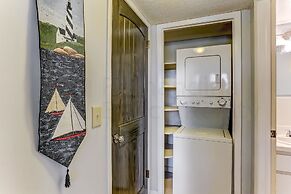 Comfortable Condo With Beautiful Ocean view by RedAwning