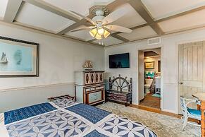 Comfortable Condo With Beautiful Ocean view by RedAwning