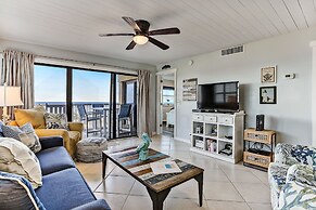 Corner Unit Condo with unobstructed views of the Atlantic by RedAwning