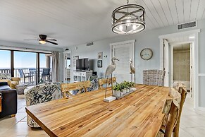 Corner Unit Condo with unobstructed views of the Atlantic by RedAwning