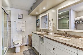 Corner Unit Condo with unobstructed views of the Atlantic by RedAwning