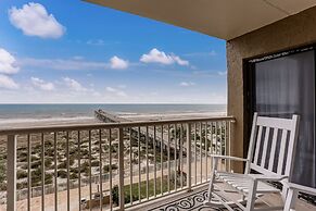 Tastefully Decorated Condo with Scenic Beach Views by RedAwning