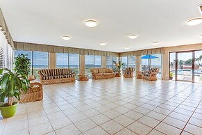 Upper unit Overlooking the Beautiful Outdoor Space and Pier by RedAwni