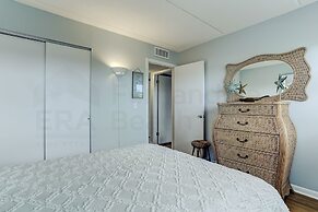 Convenience Direct Oceanfront Condo with Private Balcony by RedAwning