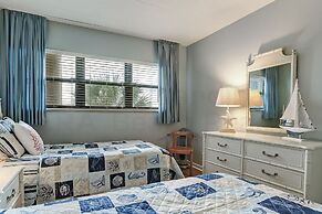 Convenience Direct Oceanfront Condo with Private Balcony by RedAwning