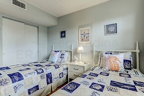 Convenience Direct Oceanfront Condo with Private Balcony by RedAwning