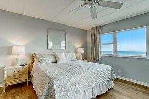 Convenience Direct Oceanfront Condo with Private Balcony by RedAwning