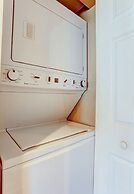 Coastline Condo with private Balcony to Enjoy Views of the Atlantic Oc