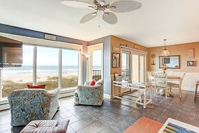 Coastline Condo with private Balcony to Enjoy Views of the Atlantic Oc