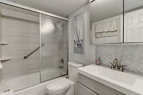 Oceanfront Condo with Beach Access, Pool, and Tennis Court by RedAwnin