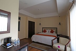 Hotel Jay Suites