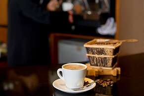 Puri KIIC Golf View Hotel