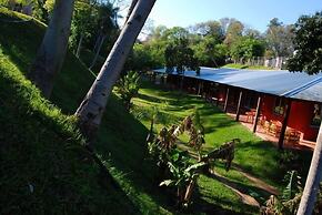 Rio Arriba Suites Apartments y Resto