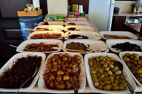 Hotel Alp Guesthouse