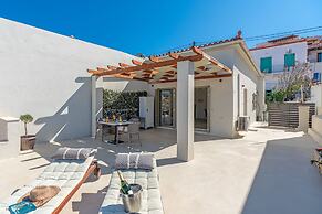 Belvedere Andros