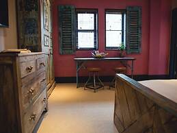 Charter House