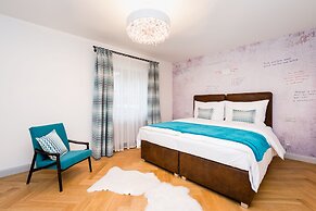 Old Royal Post Boutique Hotel & Premium Suites