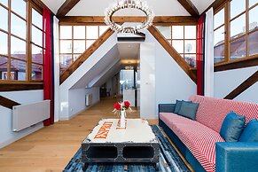 Old Royal Post Boutique Hotel & Premium Suites