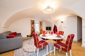 Old Royal Post Boutique Hotel & Premium Suites