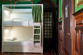 Sant Jordi Hostels Lisbon