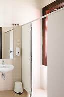 Sant Jordi Hostels Lisbon