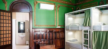 Sant Jordi Hostels Lisbon