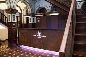 Sant Jordi Hostels Lisbon