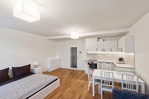 Theresian Apartment