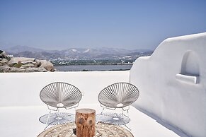 Naxian Utopia Luxury Villas & Suites