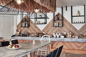 Naxian Utopia Luxury Villas & Suites